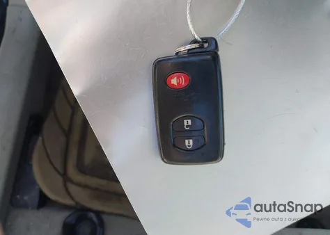 2011 Toyota Prius Two из США, поврежденный, VIN JTDKN3DU2B1458693